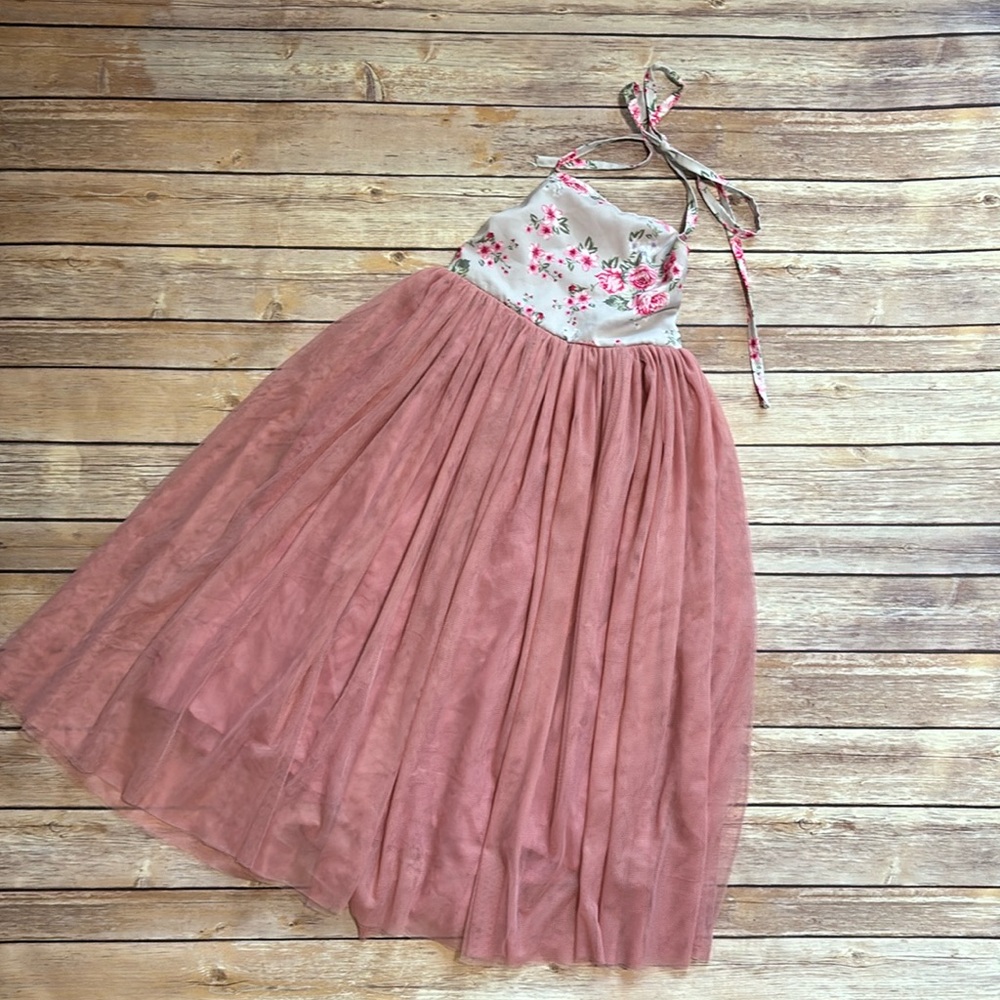 Girls dress